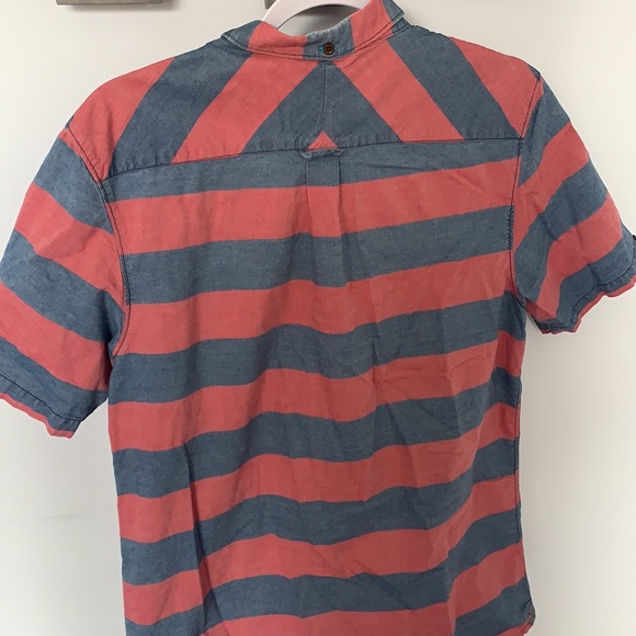 Button up short sleeve shirt - Picture 4 of 5